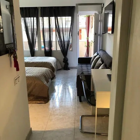 Studio - First Floor Apartment *